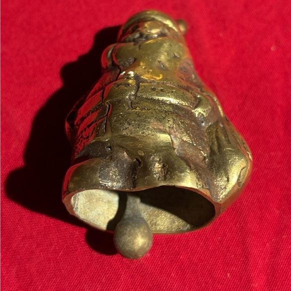 Brass Mann Korean  Santa Figurine - Picture 9 of 11